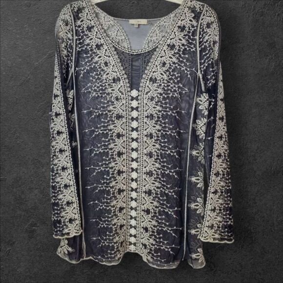 Capri Sheer Blouse Womens Small Black White Embroidery Lace Detail Lagenlook - Picture 1 of 10